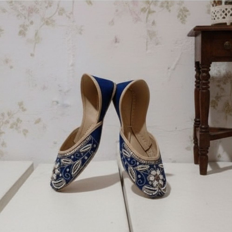 Royal Sapphire Khussa