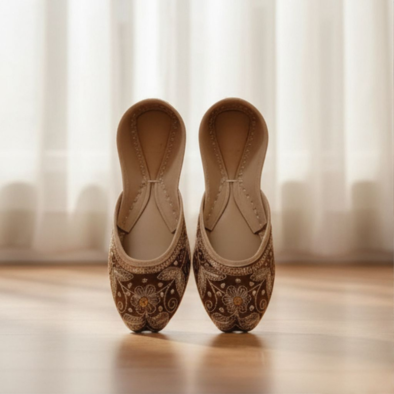 Mahrosh Classic Khussa